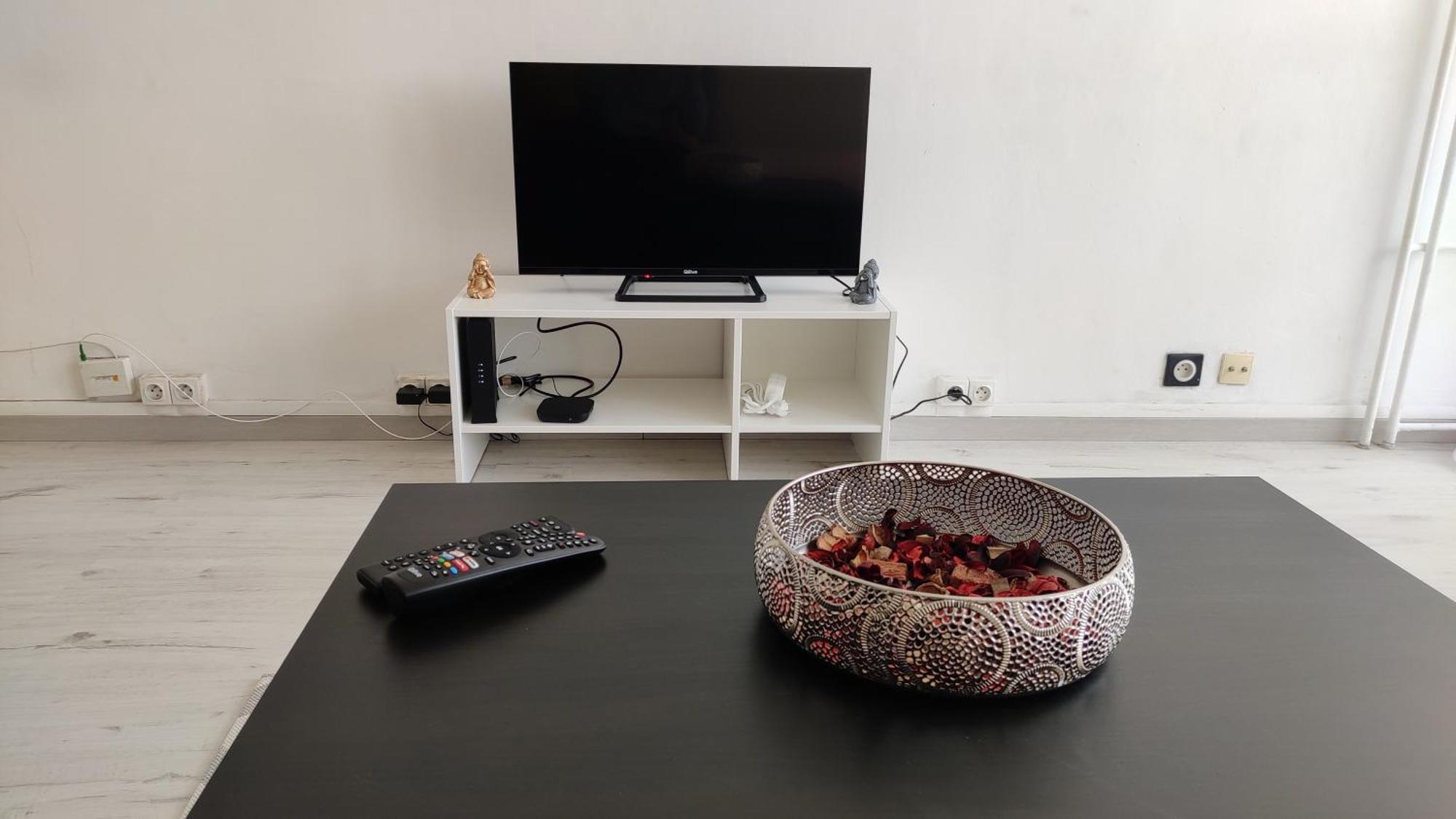 Charmant Appartement Proche Melun Centre Ville Luaran gambar