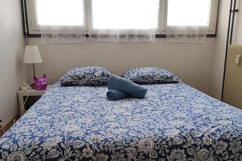 Charmant Appartement Proche Melun Centre Ville Luaran gambar