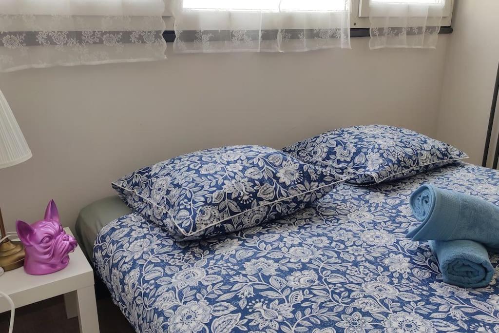 Charmant Appartement Proche Melun Centre Ville Luaran gambar